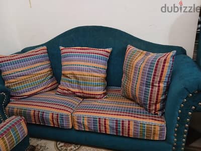 بحالة جيدة جدا قابل للتفاوض