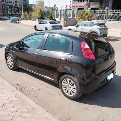 فيات جراند بونتو 2008