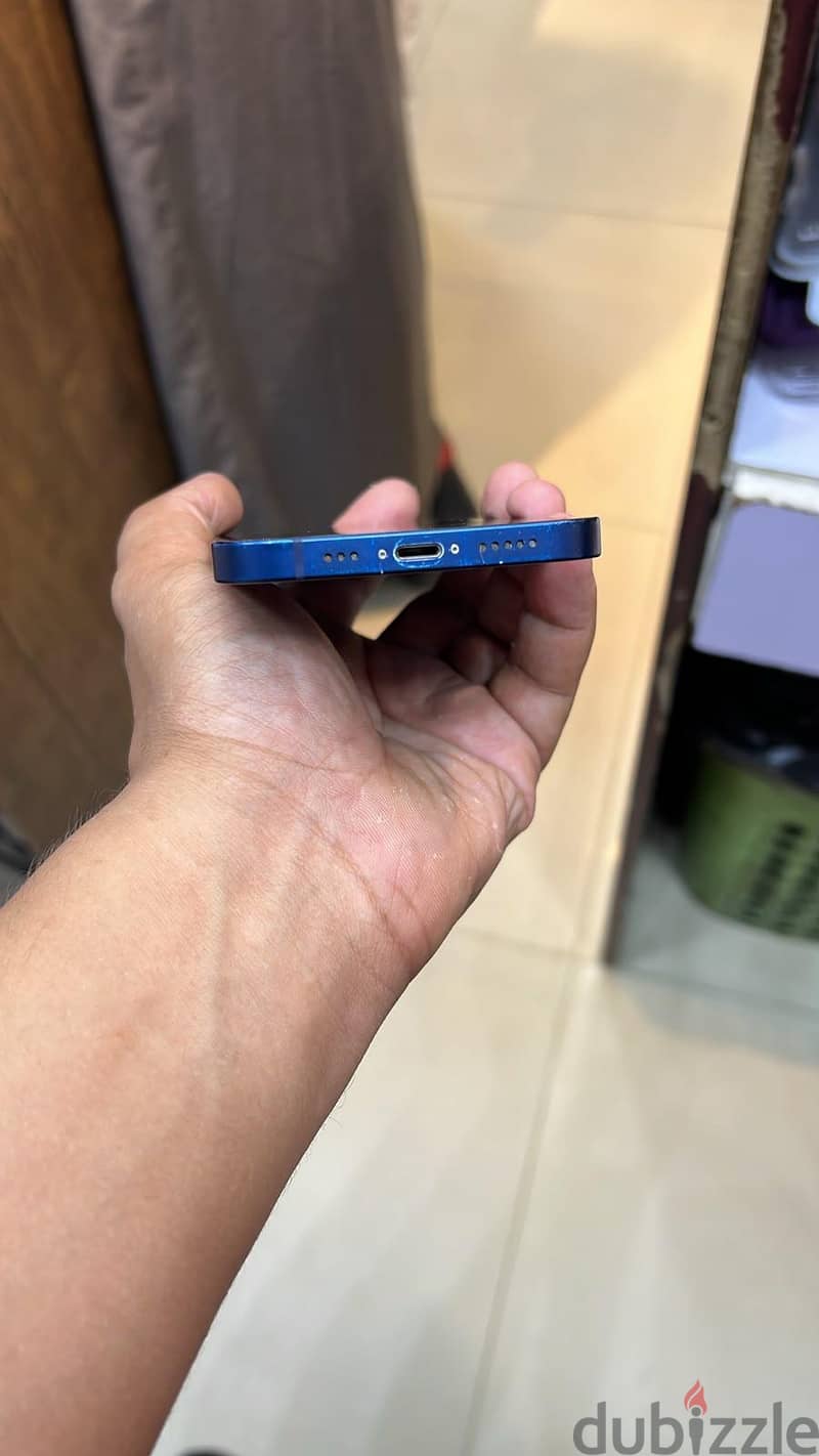 iPhone 12 2