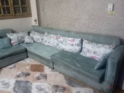 ركنة مكونة من 3 كنبات