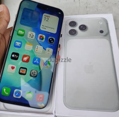آبل - آيفون 17 برو ماكس