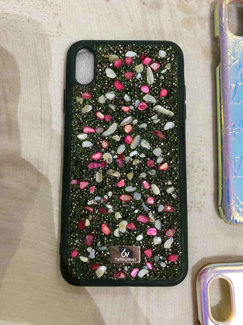 ٥ جرابات iPhone XS max 1