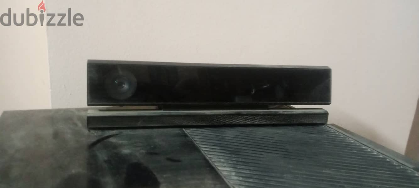 X box one camera (KINECT) 1