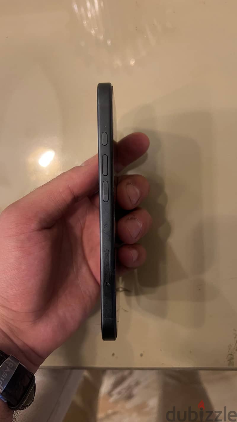 Apple - iPhone 16 1