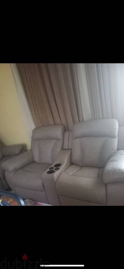 Lazy boy ركنه كنبه لازي بوي كهربائيه بمداخل USB