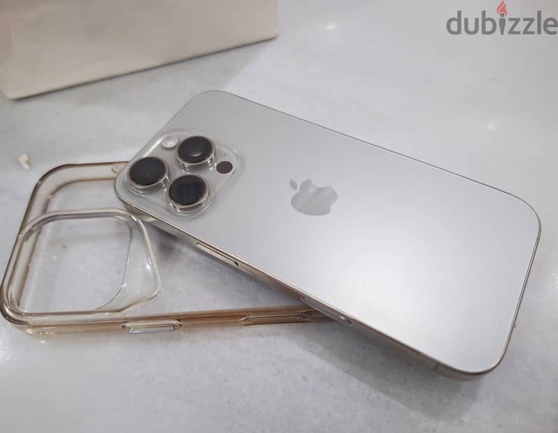 Apple - iPhone 16 Pro 7