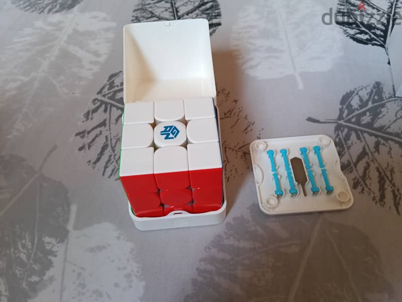 GAN 14 MAGLEV 1