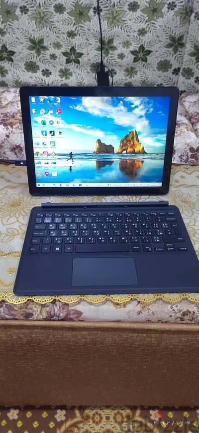 لاب توب وتابلت