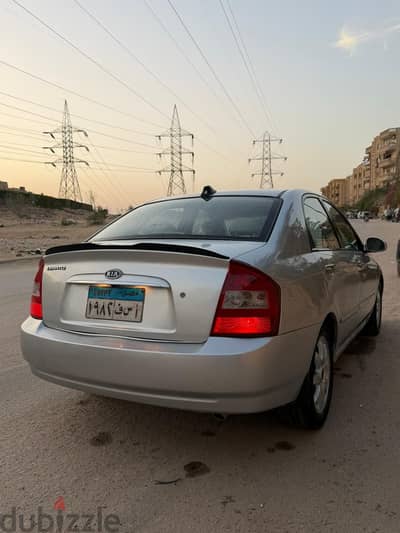 Kia Cerato 2005