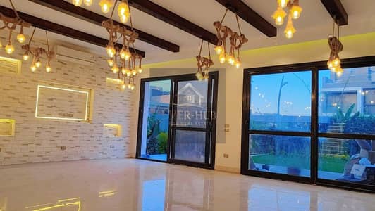 Twin house for rent in Al-Batio, Zahraa, with kitchen, appliances, and air conditioning. 4 bedrooms, 5 bathrooms. Ultra-super-lux finishing.  70,000