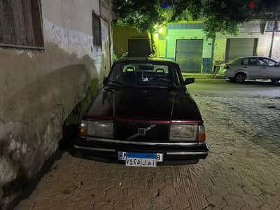 فولفو 244 1979