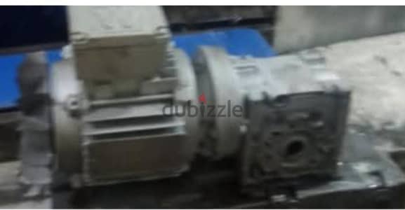 ماتور حركة الماني  3/4 حصان  جيربوكس عدد لفات 15 لفة