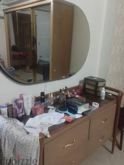 عفش بحاله جيده لدواعي السفر