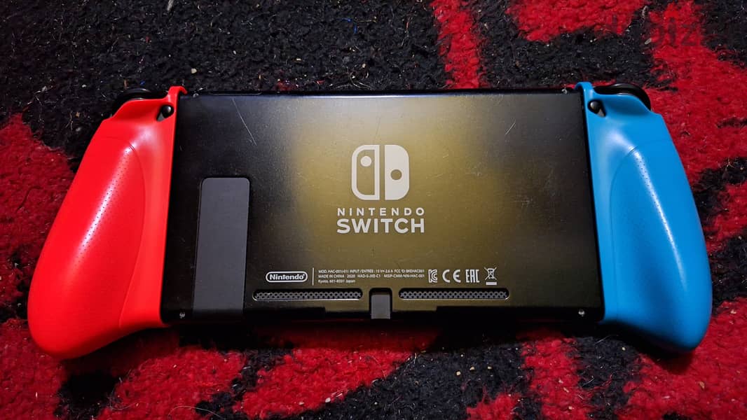 Nintendo switch V2 3