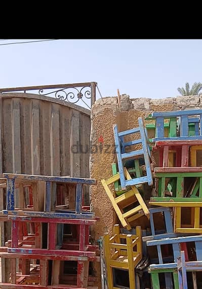 كراسي خشب حضانة