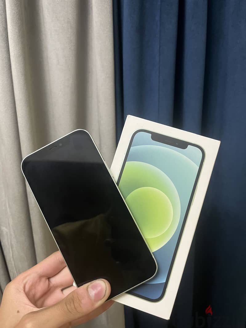 Apple - iPhone 12 2