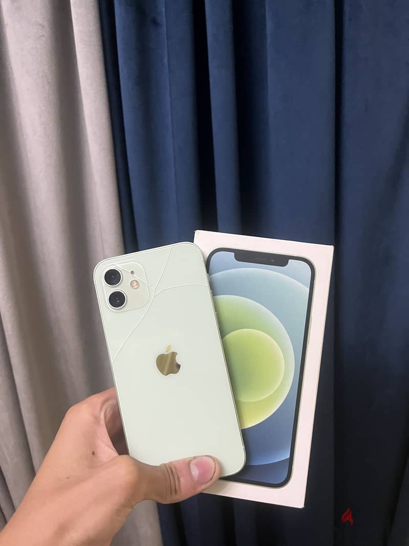 Apple - iPhone 12 3