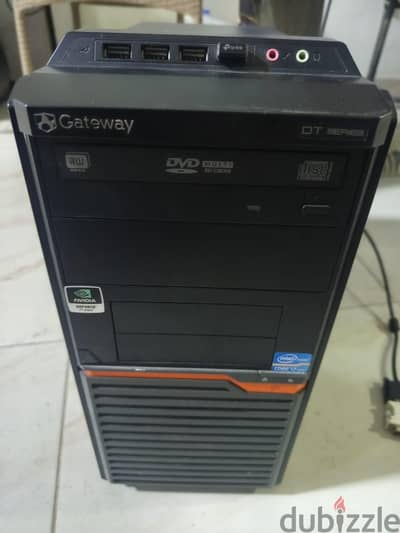 كيسة gateway كور i7 بكارت نيفيديا بحالة ممتازة