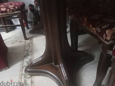 سفرة زان و 6 كراسى للبيع