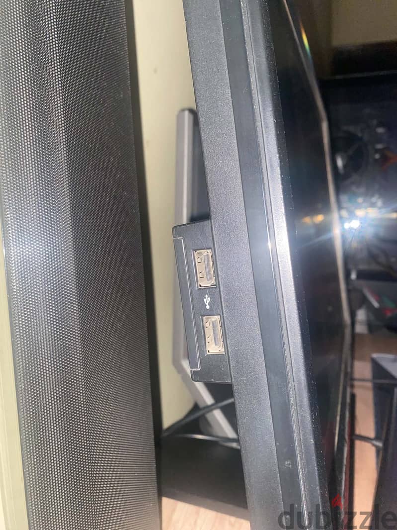 Monitor 22 inch 2
