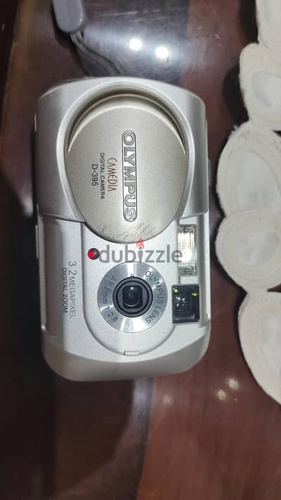 Olympus Camedia D-395 Digital Camera with xD Card