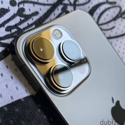 Apple - iPhone 13 Pro Apple - iPhone 13 Pro