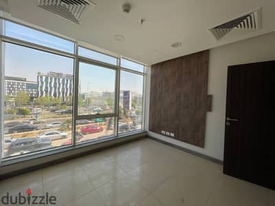 مكتب ادارى للايجار في تريفيوم مول - الشيخ زايد مساحه 100 متر كامل التشطيب بالتكيفات Office For Rent in Trivium mall - elsheikh zayed