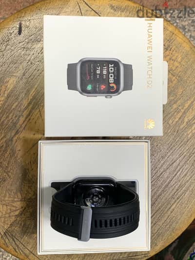 Huawei Watch D2 Black كالجديدة