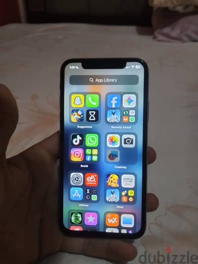 Apple - iPhone X