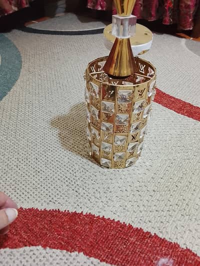 للبيع نجفه كريستال تسليم في العجمي
