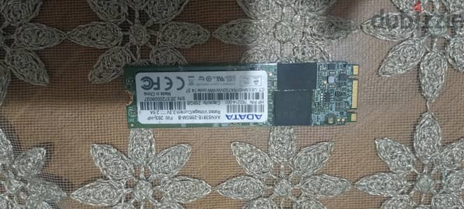 SSd /256 جيجابايت (Capacity 256GB