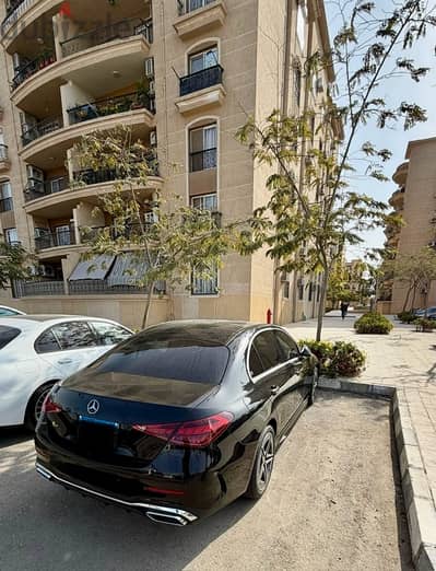 للبيع من المالك الاول  AMG c180 مو 2023 وكيل