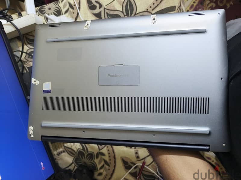 Dell Precision550 2
