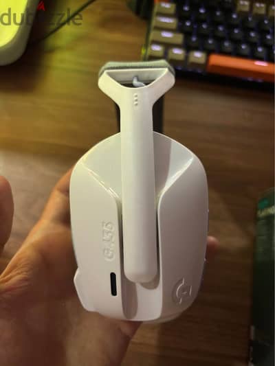 headset logitech g435 حالتها زيرو زي ما انت شايف كده زيرو بحاله المصنع