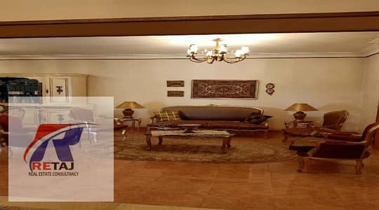 Apartment for sale, 220 sq m, near Al-Siraj Mall, 8th District, Nasr City.