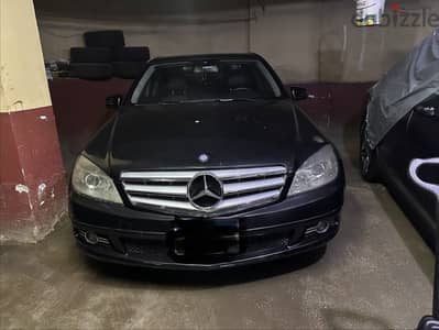 Mercedes-Benz C180 2010