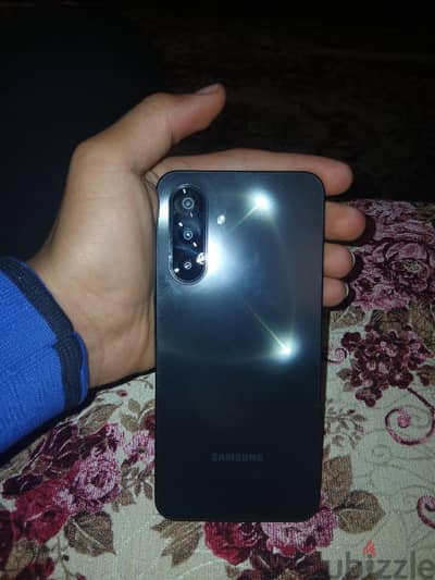 سامسونج اي ١٧ للبيع