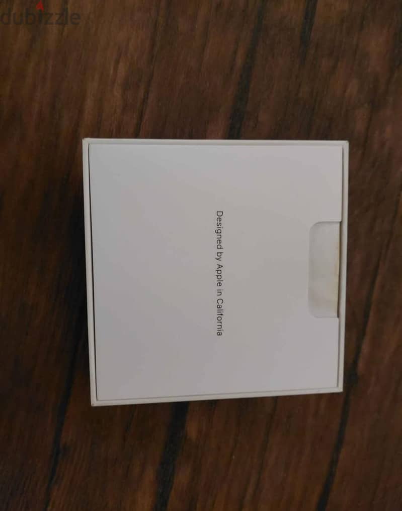 Airpods 1st generation 3
