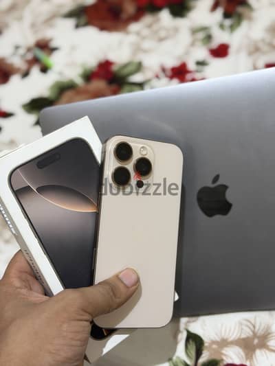 آبل - آيفون 16 برو