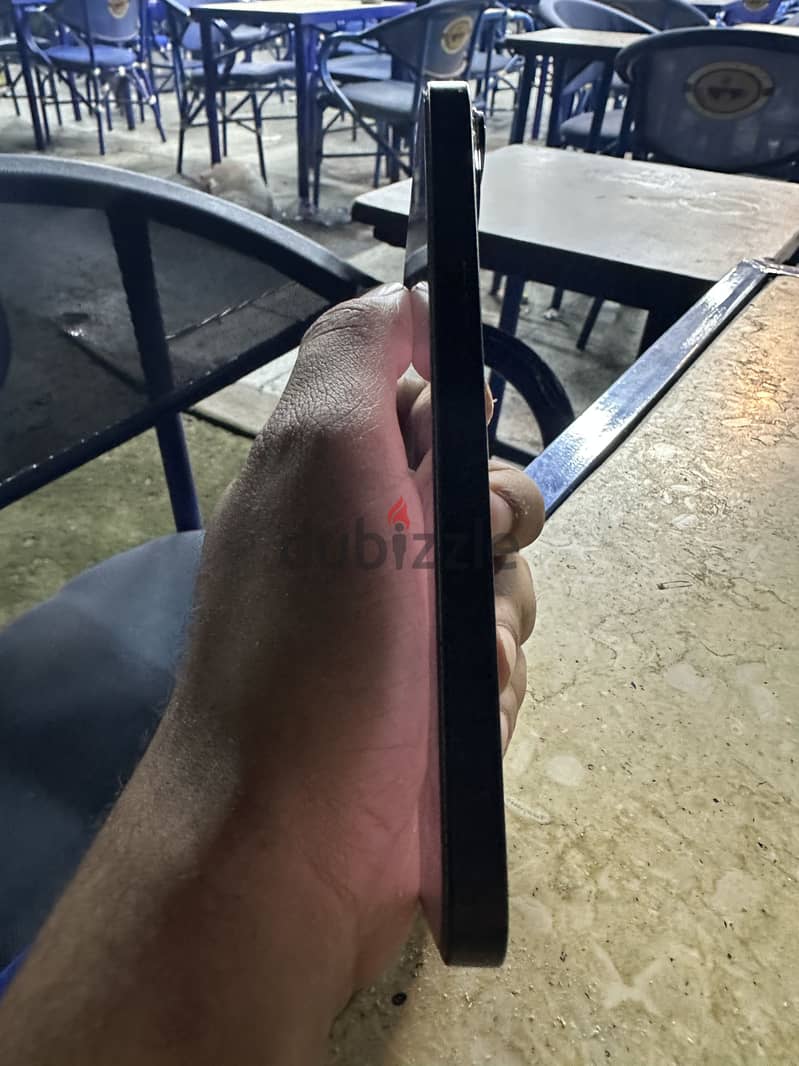 Apple - iPhone 13 4