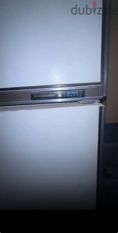 ثلاجة Kelvinator أمريكي بخار (No Frost) مستعملة