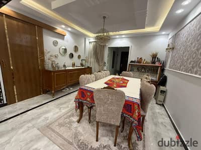 مفروش رشدى مكيف ٢ غرف وريسبشن ببرج دور ١
