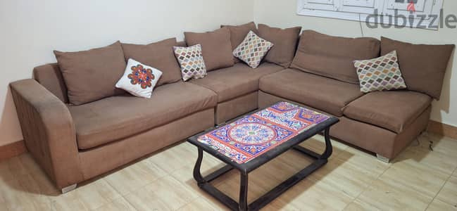 كنبه زان كبيره ٣ قطع ٠١١٤٧٨٩٨٨٨١