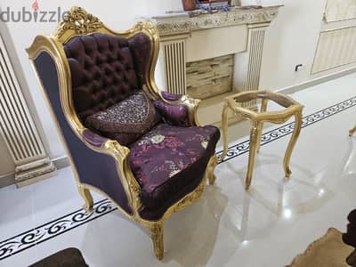 فوتيه صالون كلاسيك مذهب راقي + الترابيزة بحالة جيدة  الاسكندرية