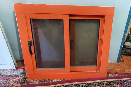 شباك المونتال قطاع السعد 84×78 تقيل ومحمل