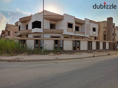 190m apartment ground floor elevated in villas neighborhood nine Zayed
