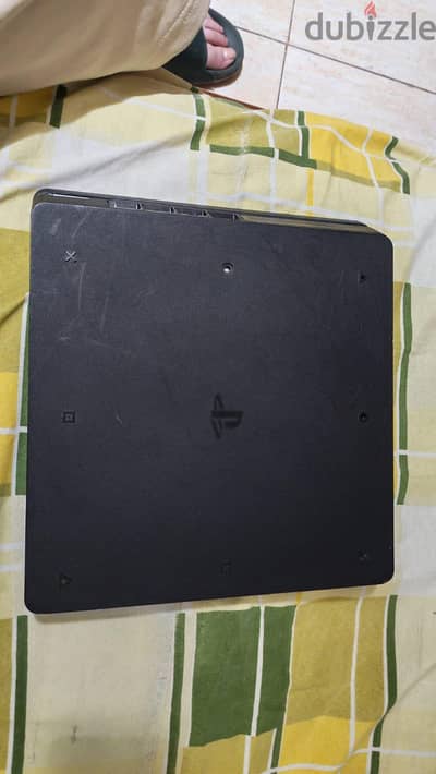 ps4 slim للبيع