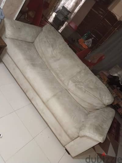 . كنبه ايكيا اصلي. مستعملة بحالة جيدة جدا