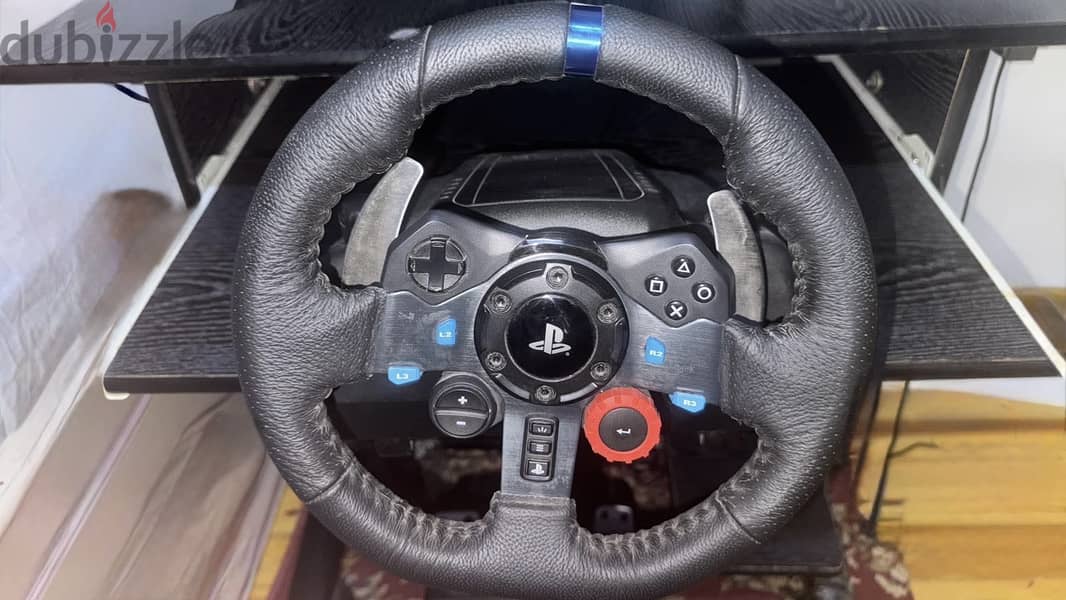Logitech G29 wheel simulator  2