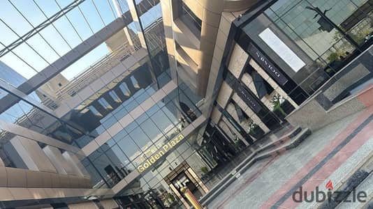 مكتب مُجهز بالكامل للإيجار في Golden plaza mall - 200 متر مربع | موقع متميز في القاهرة الجديدة | جاهز للانتقال
